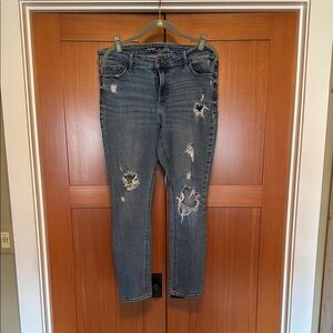 Old Navy Distressed Ankle Jeans - Dark Blue